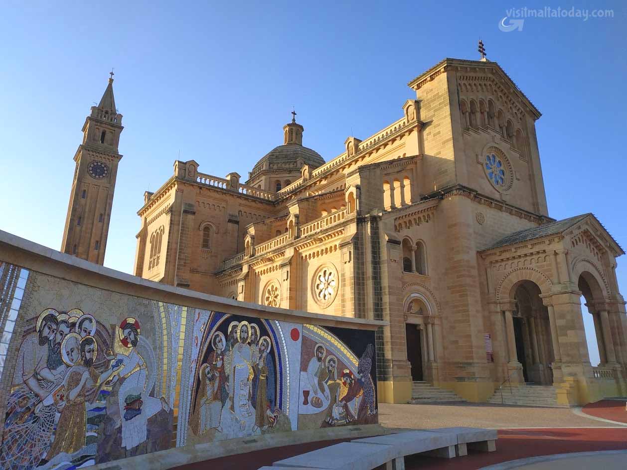 Basilique Ta Pinu île de Gozo Malte Visite guidée en bus